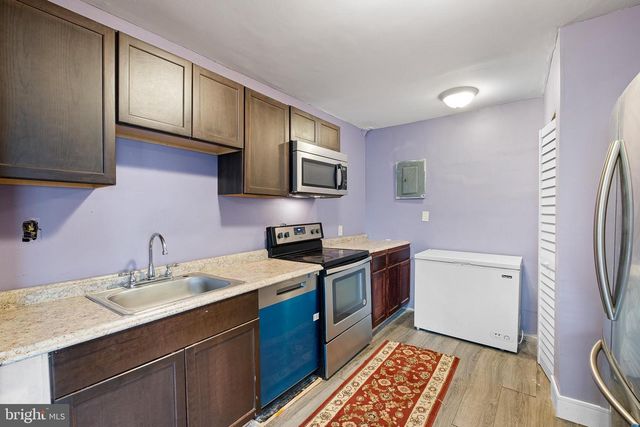 7 ONAWAY PL, New Castle, DE 19720