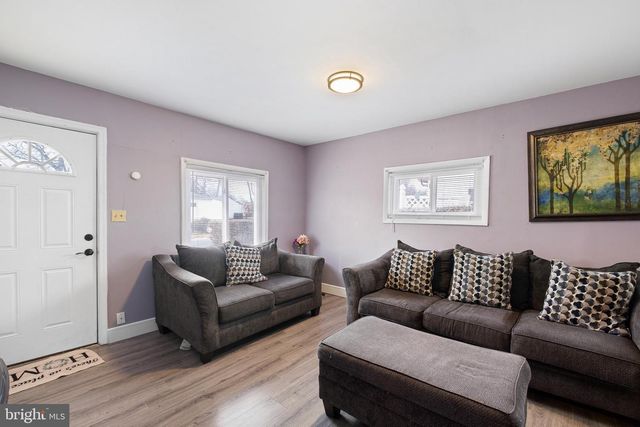 7 ONAWAY PL, New Castle, DE 19720