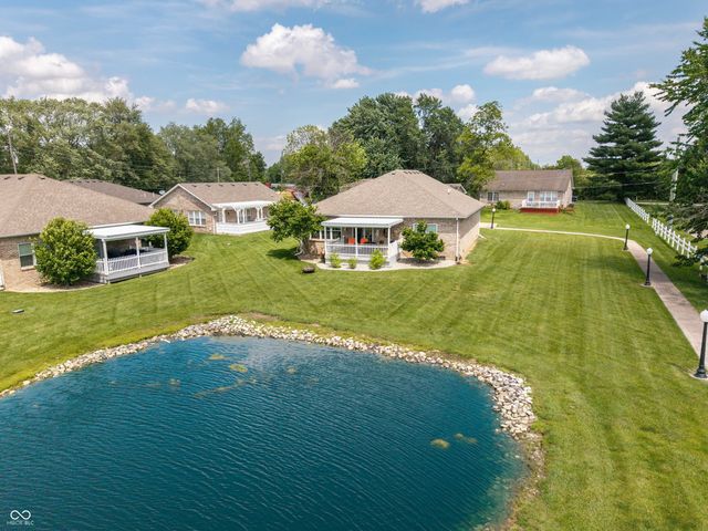 5584 Sandy Creek Drive N, Seymour, IN 47274