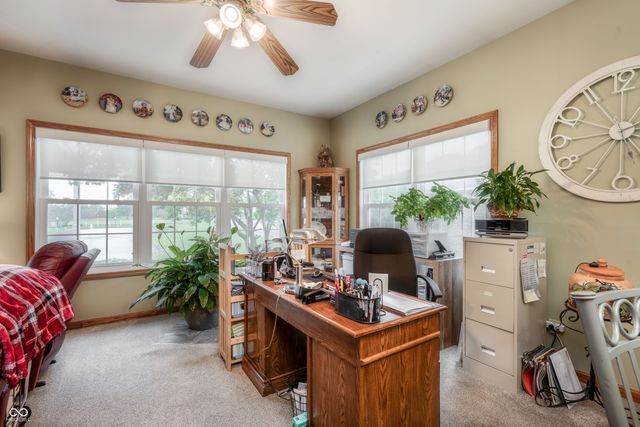 5584 Sandy Creek Drive N, Seymour, IN 47274