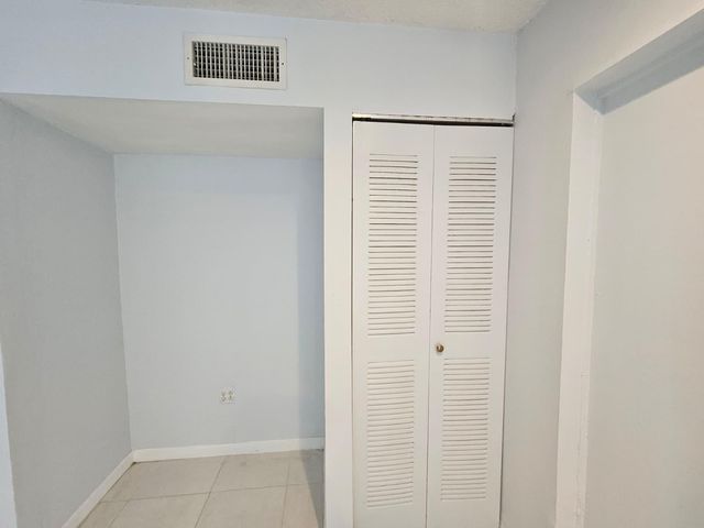 2221 NW 59th Way 67-C, Fort Lauderdale, FL 33313