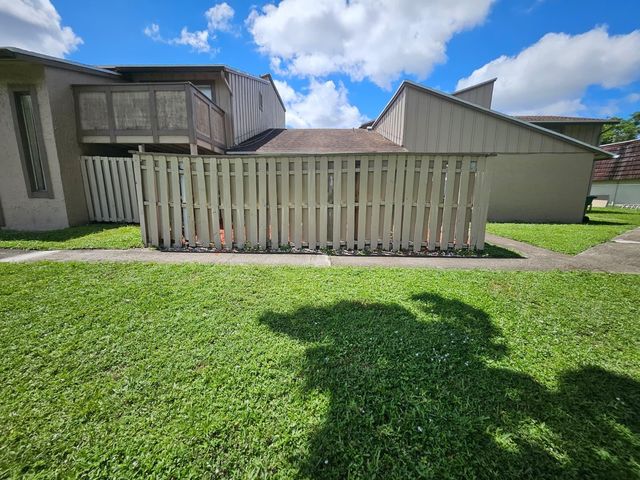 2221 NW 59th Way 67-C, Fort Lauderdale, FL 33313