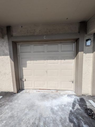 2221 NW 59th Way 67-C, Fort Lauderdale, FL 33313