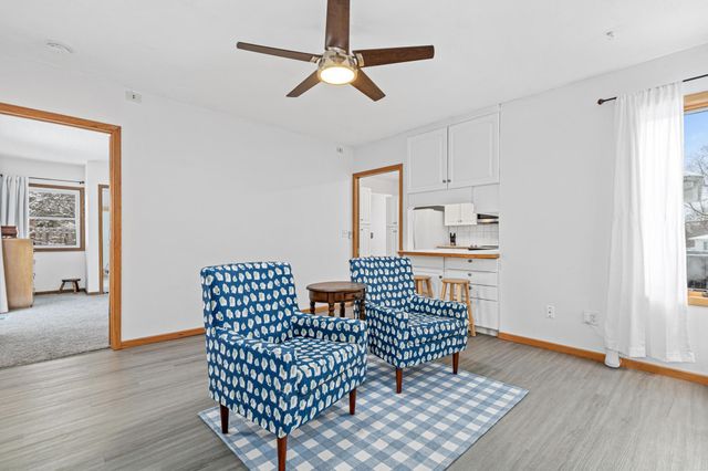 1068 Cherokee Avenue, West Saint Paul, MN 55118