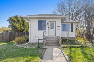 1068 Cherokee Avenue, West Saint Paul, MN 55118