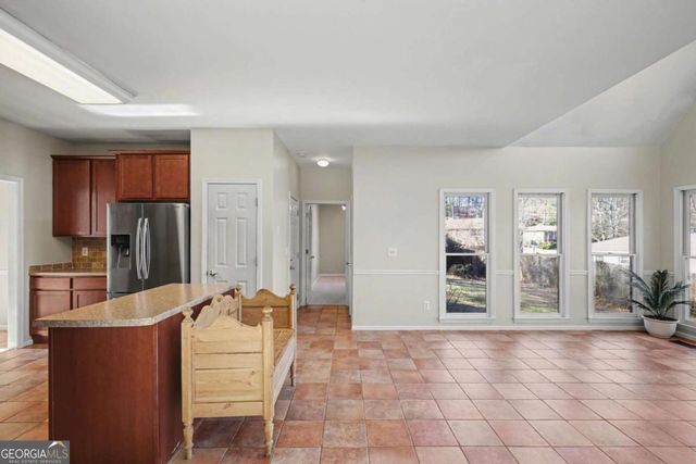 97 Lansing Drive NW, Kennesaw, GA 30144