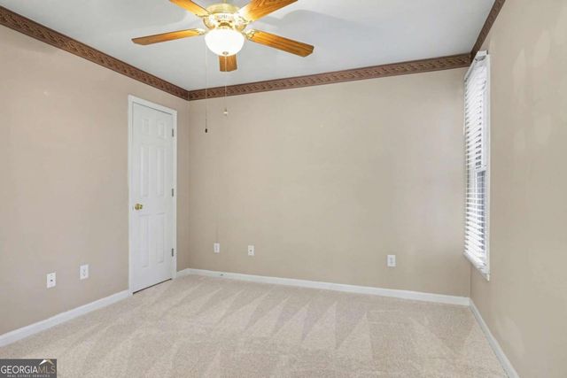 97 Lansing Drive NW, Kennesaw, GA 30144