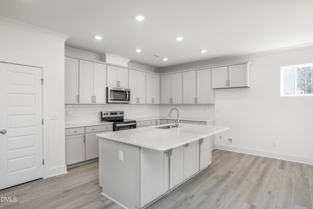 701 Highview Drive 32, Benson, NC 27504