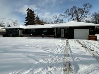 3626 Kawkawlin River Drive, Bay City, MI 48706