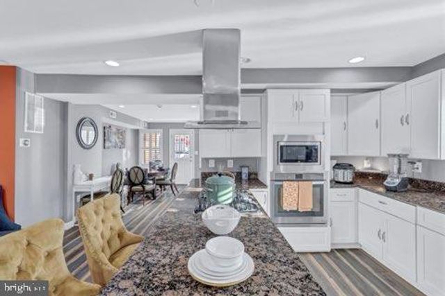 4909 FITCH PL NE, Washington, DC 20019