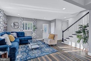 4909 FITCH PL NE, Washington, DC 20019