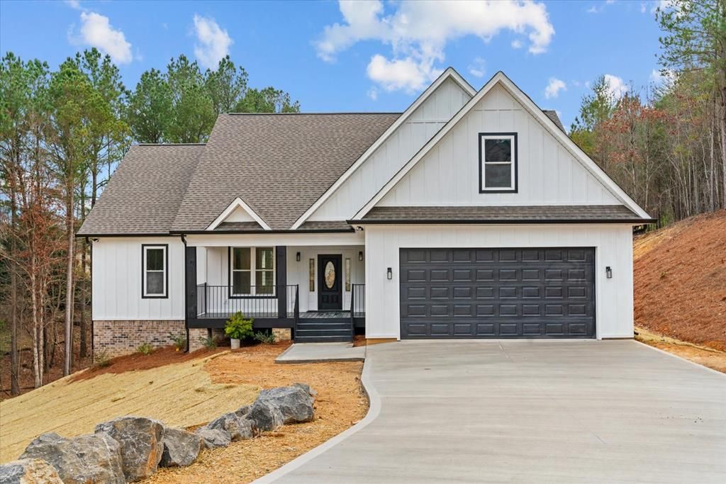 2045 Deer Crossing, Rocky Face, GA 30740