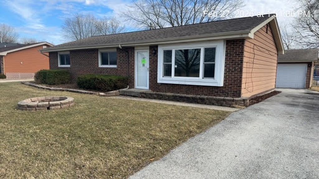 651 Central Avenue, Matteson, IL 60443