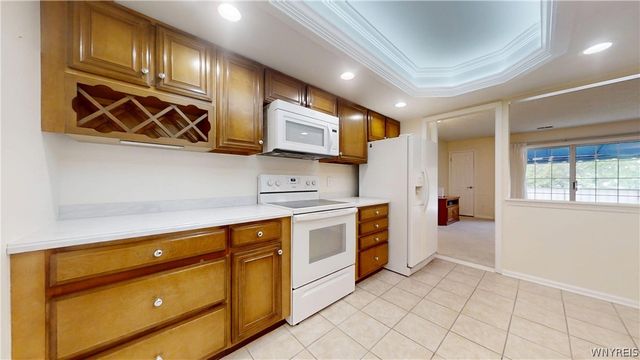 105 Homer Ln G, Amherst, NY 14221