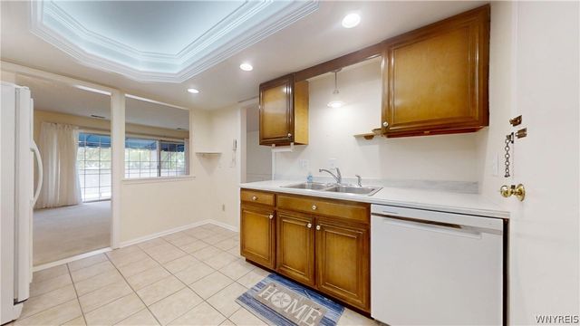 105 Homer Ln G, Amherst, NY 14221