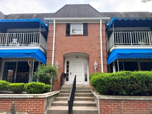 105 Homer Ln G, Amherst, NY 14221