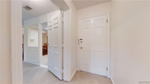 105 Homer Ln G, Amherst, NY 14221