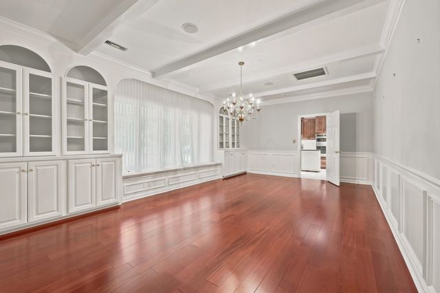 85 Cedar Ln., Myrtle Beach, SC 29572