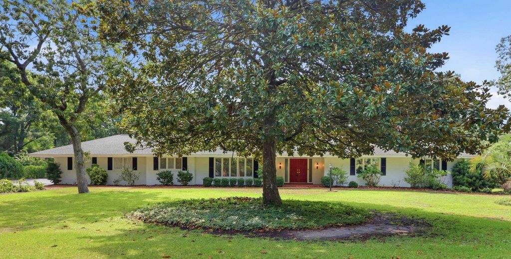 85 Cedar Ln., Myrtle Beach, SC 29572