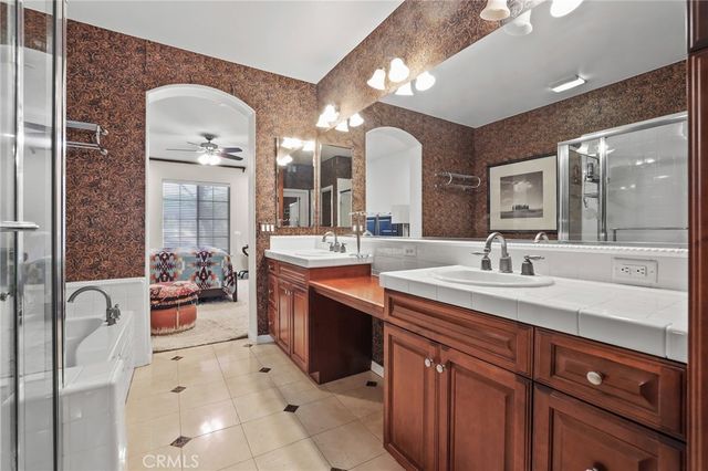 54 Tea Garden, Irvine, CA 92620