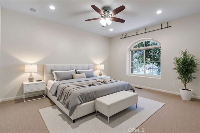 54 Tea Garden, Irvine, CA 92620