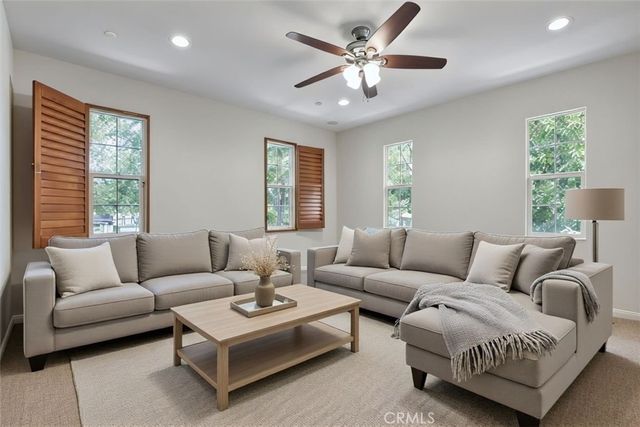 54 Tea Garden, Irvine, CA 92620