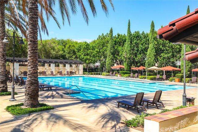 54 Tea Garden, Irvine, CA 92620