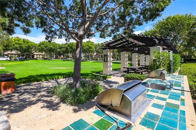 54 Tea Garden, Irvine, CA 92620