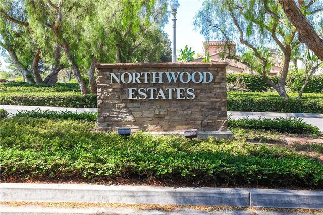 54 Tea Garden, Irvine, CA 92620