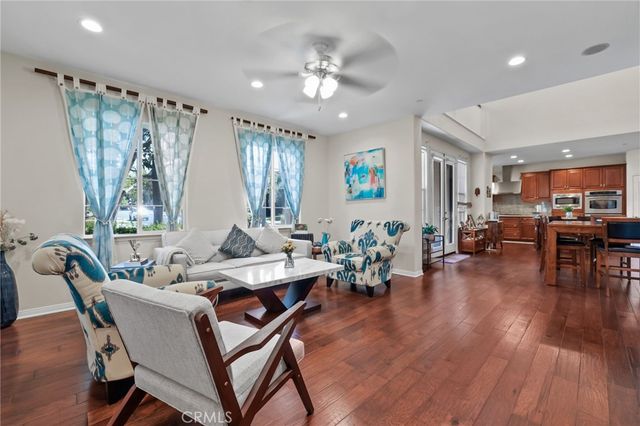 54 Tea Garden, Irvine, CA 92620