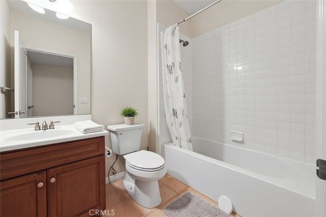 54 Tea Garden, Irvine, CA 92620