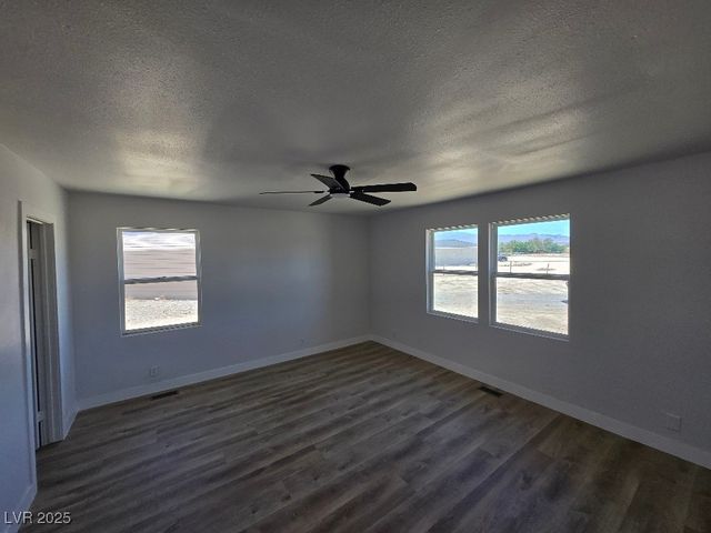 270 West Patricia Avenue, Pahrump, NV 89060