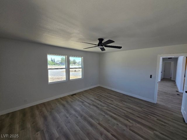 270 West Patricia Avenue, Pahrump, NV 89060