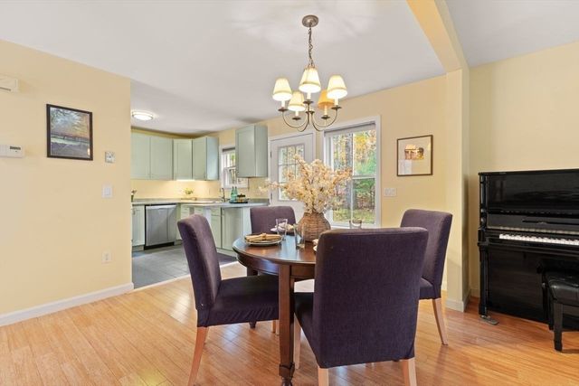 29 South Commons Road D, Lincoln, MA 01773