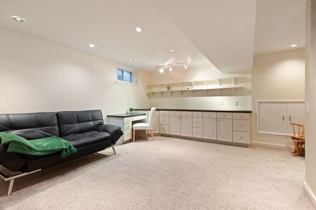 29 South Commons Road D, Lincoln, MA 01773