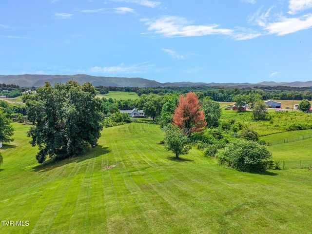 1409 Upland Avenue, Greeneville, TN 37743