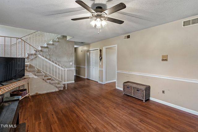 1409 Upland Avenue, Greeneville, TN 37743
