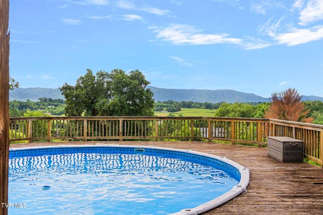 1409 Upland Avenue, Greeneville, TN 37743