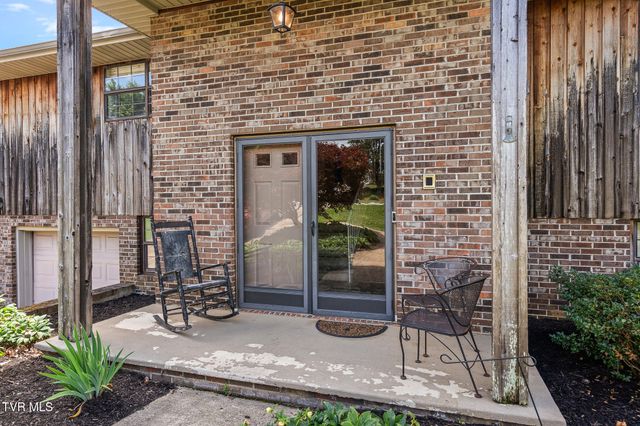 1409 Upland Avenue, Greeneville, TN 37743
