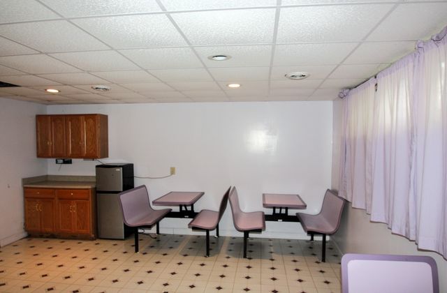 5410 Surrey Drive, Bettendorf, IA 52722