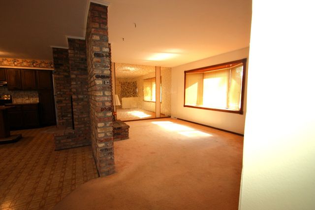 5410 Surrey Drive, Bettendorf, IA 52722