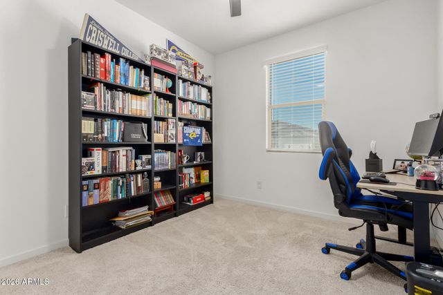 6727 W PEDRO Lane, Laveen, AZ 85339