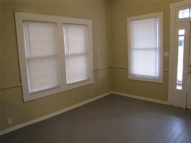 1026 E 15TH AVENUE, Tampa, FL 33605