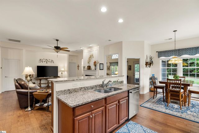 7 Kersey Gale Court, Simpsonville, SC 29681