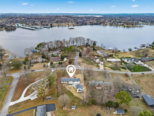 283 Lake Terrace Dr, Hendersonville, TN 37075