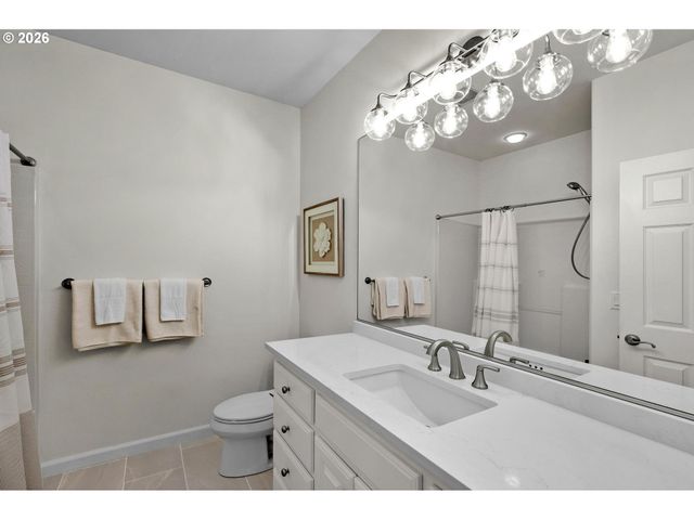 2097 Sw NANCY Dr, Gresham, OR 97080