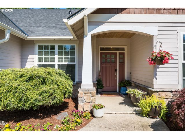 2097 Sw NANCY Dr, Gresham, OR 97080