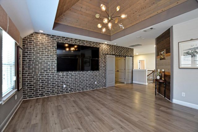 2305 Millbrook LOOP, Leander, TX 78641