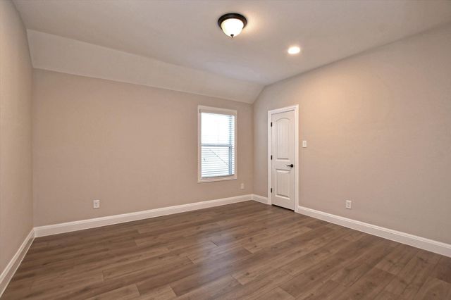 2305 Millbrook LOOP, Leander, TX 78641