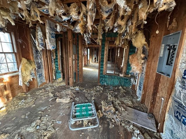 44 Thirteenth St, Wareham, MA 02532